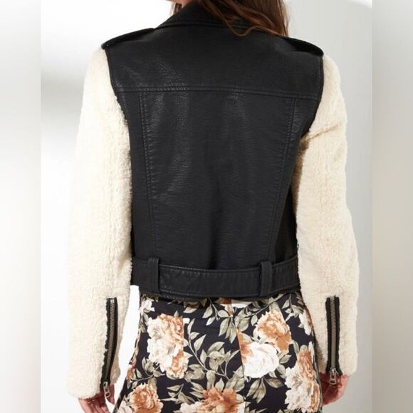 Pistola Anita Faux Leather Moto Jacket with Sherpa Sleeve size XS - Picture 5 of 9